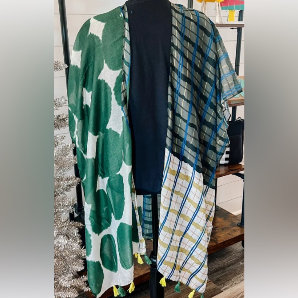 Green and Blue Patterned Kimono